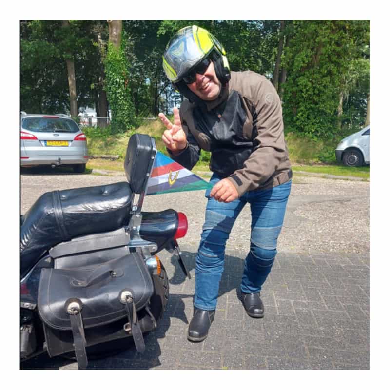 Veteranenvlag klein driehoek op motor