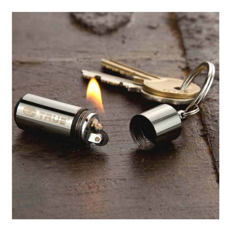 Aansteker Firestash clam sleutelhanger sfeerfoto