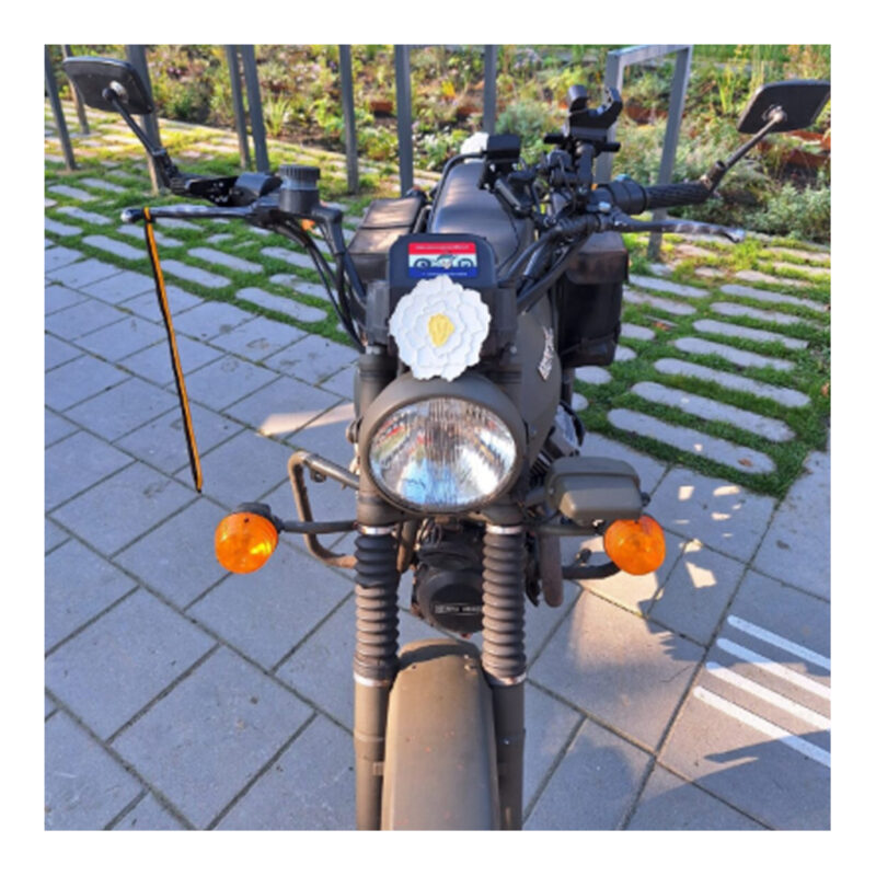 voertuig anjer op motor